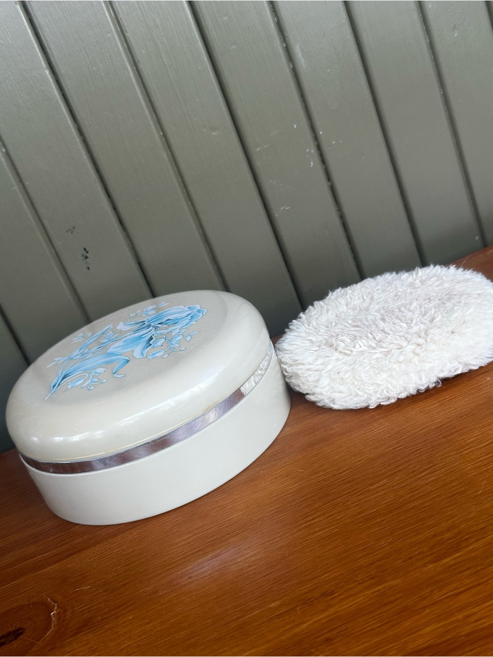 1982 Avon Beauty Dust Container & Puff Vintage